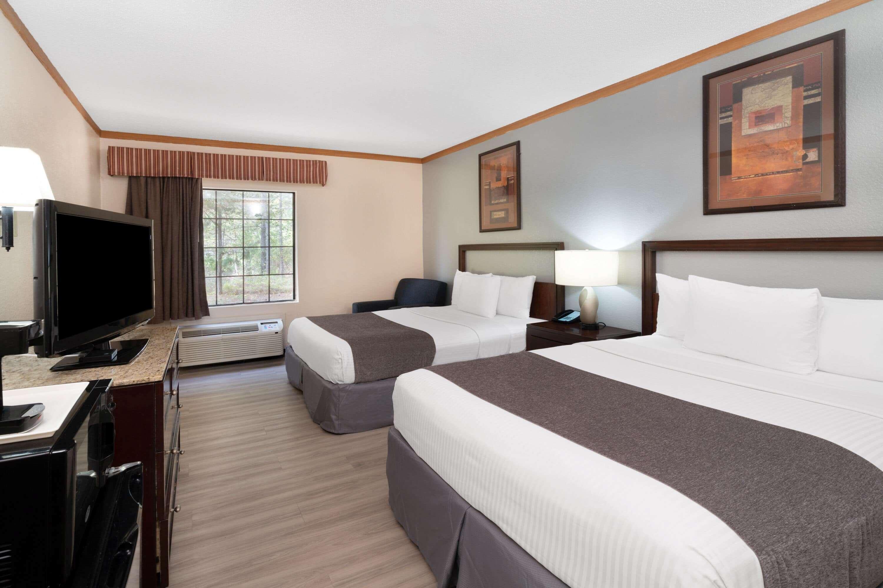 Baymont By Wyndham Hinesville Fort Stewart Area Esterno foto