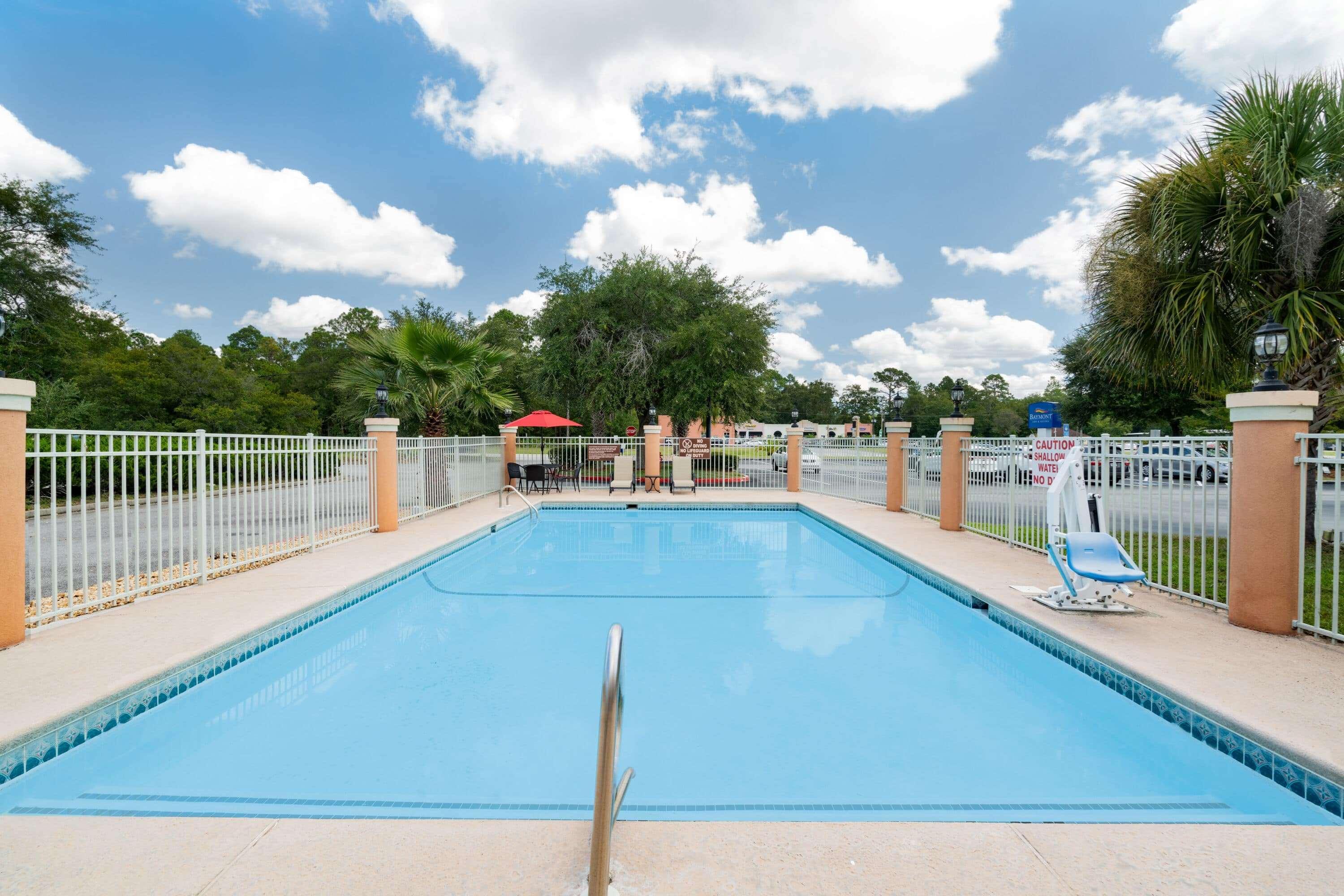 Baymont By Wyndham Hinesville Fort Stewart Area Esterno foto