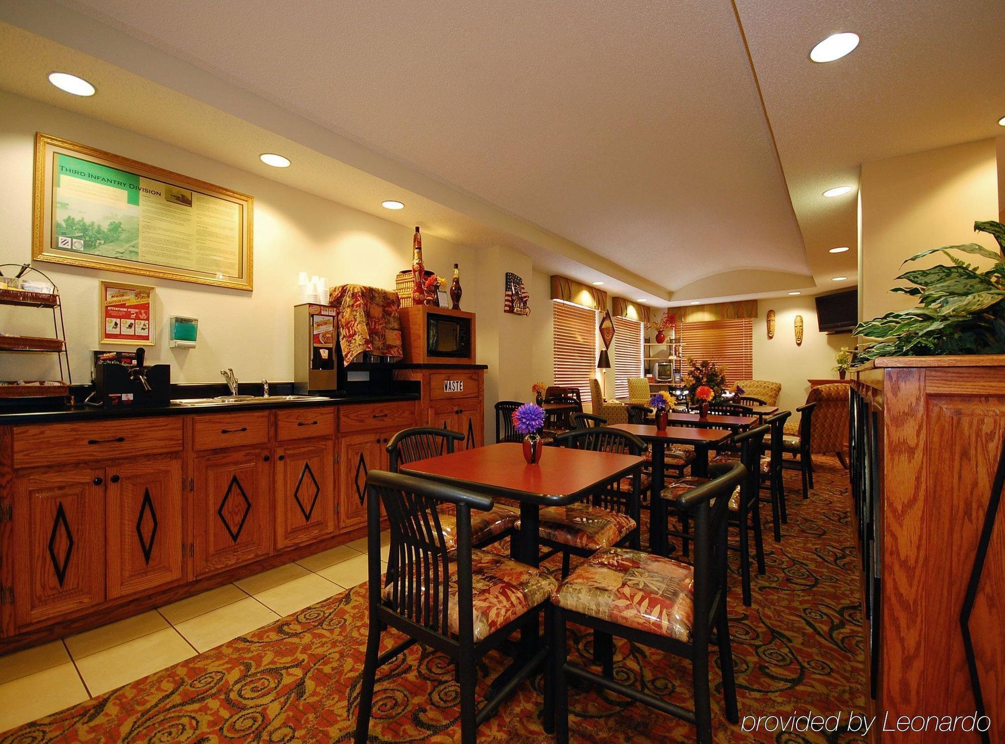 Baymont By Wyndham Hinesville Fort Stewart Area Ristorante foto
