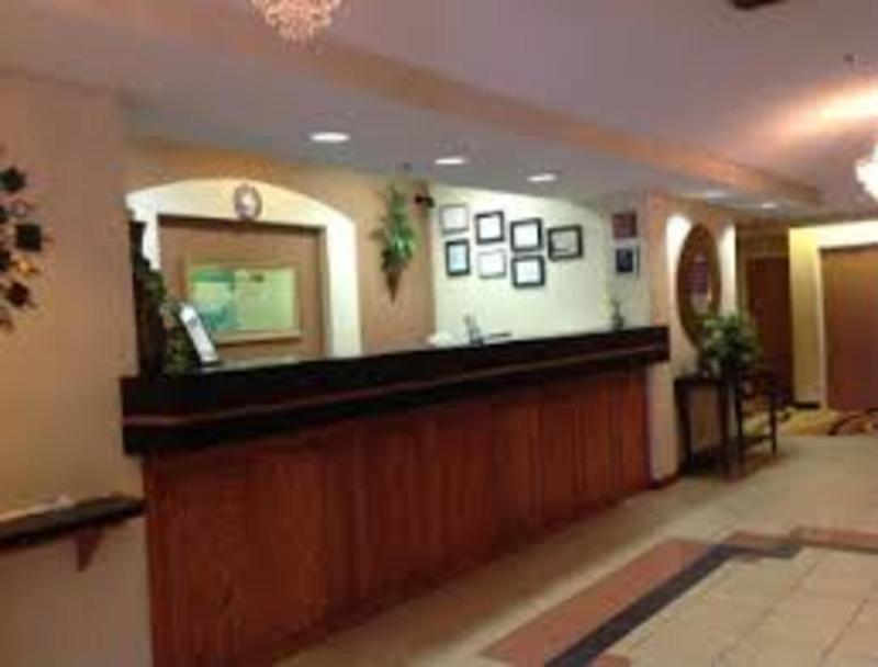 Baymont By Wyndham Hinesville Fort Stewart Area Esterno foto